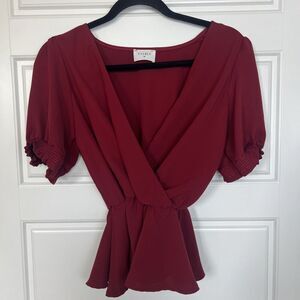 Everly Red Short Sleeve V Neck Faux Wrap Blouse Size Small